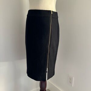 NEW WITH TAGS Banana Republic Black Pencil Skirt with Gold Zipper